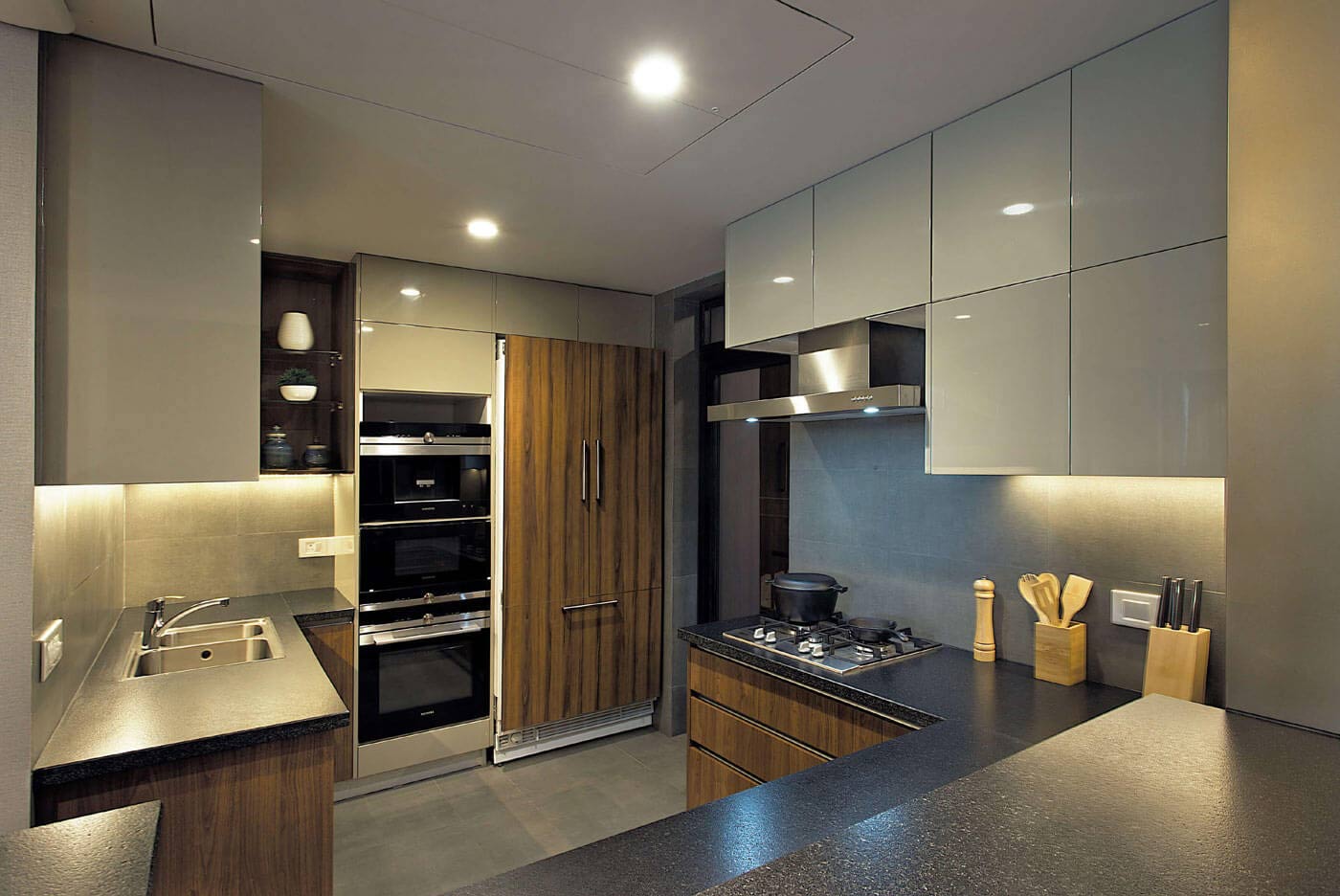 Krisumi Waterfall Residences Picture Gallery
