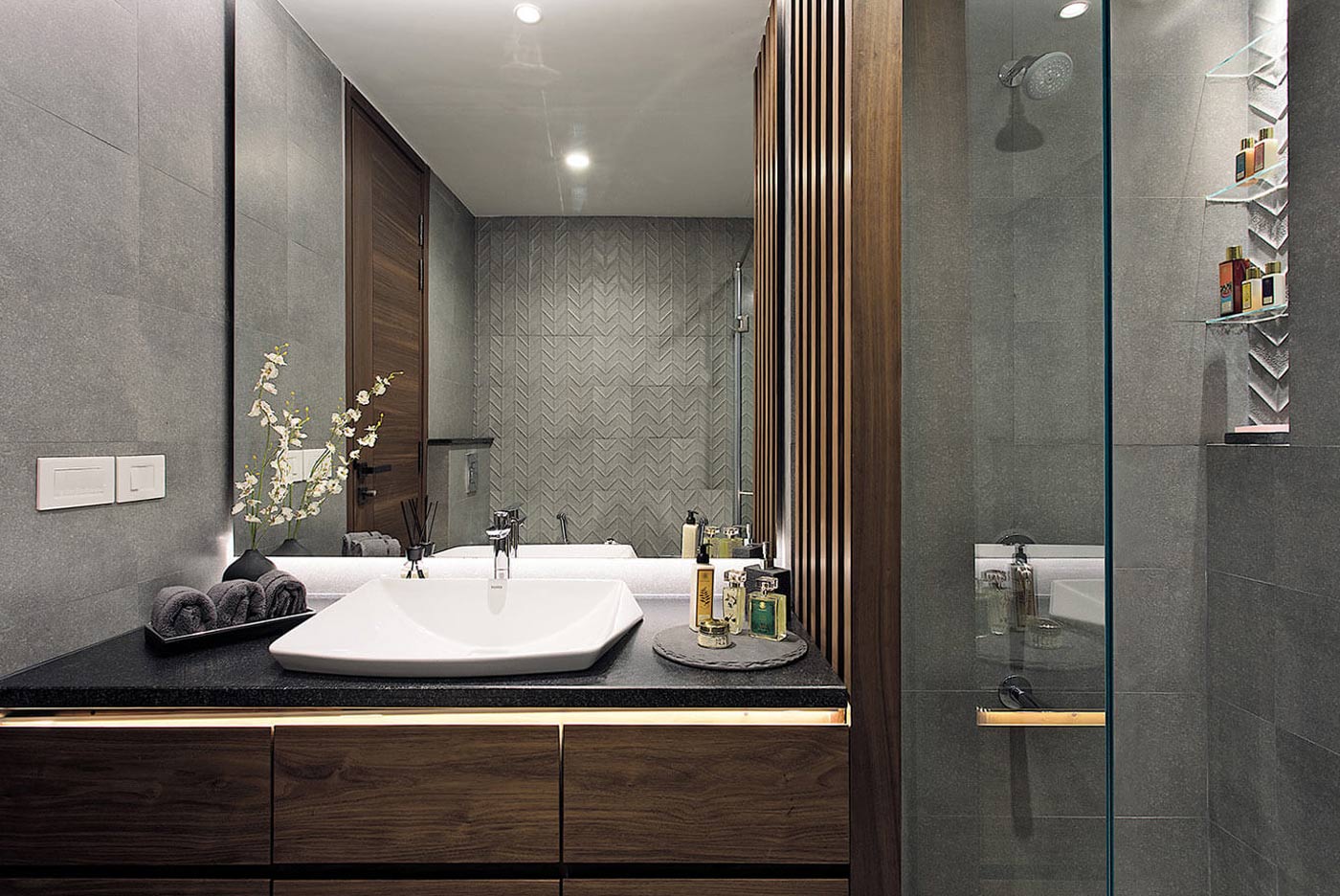 Krisumi Waterfall Residences Picture Gallery